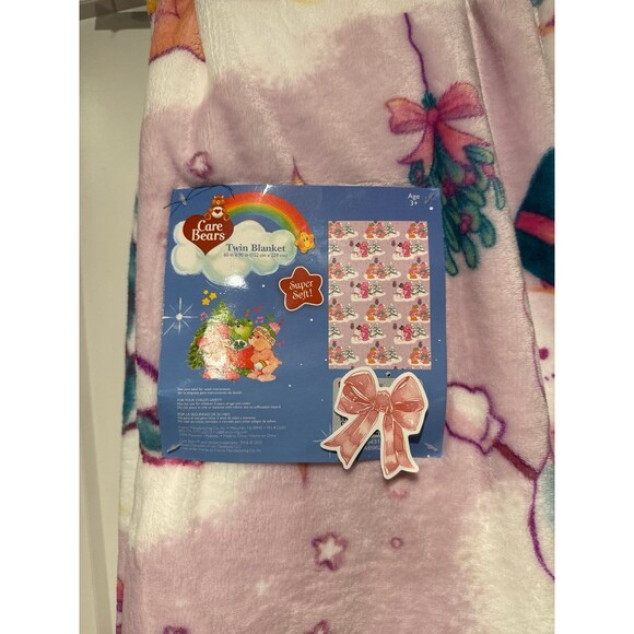 Care Bears Christmas Blanket, Twin - Picture 2 of 6